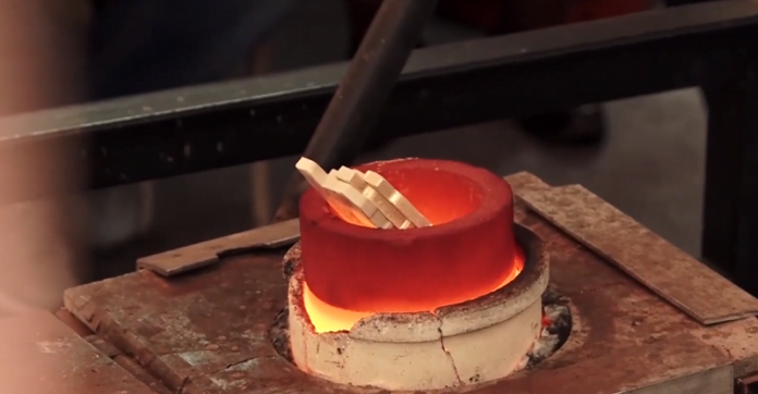 gold_case_7YSHxuNlmE