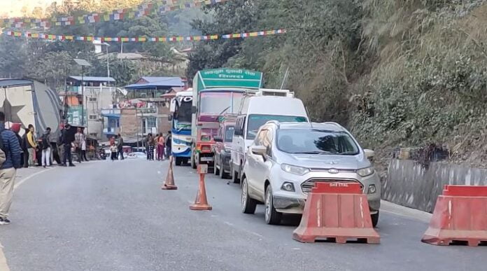 muglin-narayangadh-tuen_9UdL13RRM0