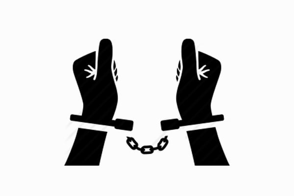 arrested__6s5kl1zvrd_2g7R3wtpMo